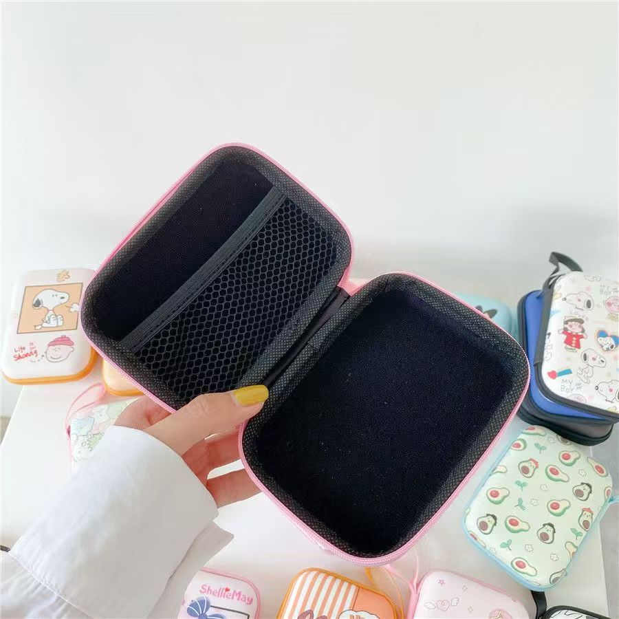 Hello Kitty draagbare opbergdo - Travel Cable Organizer recensie en prijs